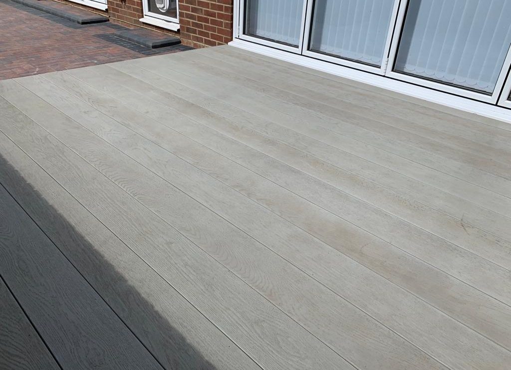 Composite Decking Installation Surbiton KT6/KT5