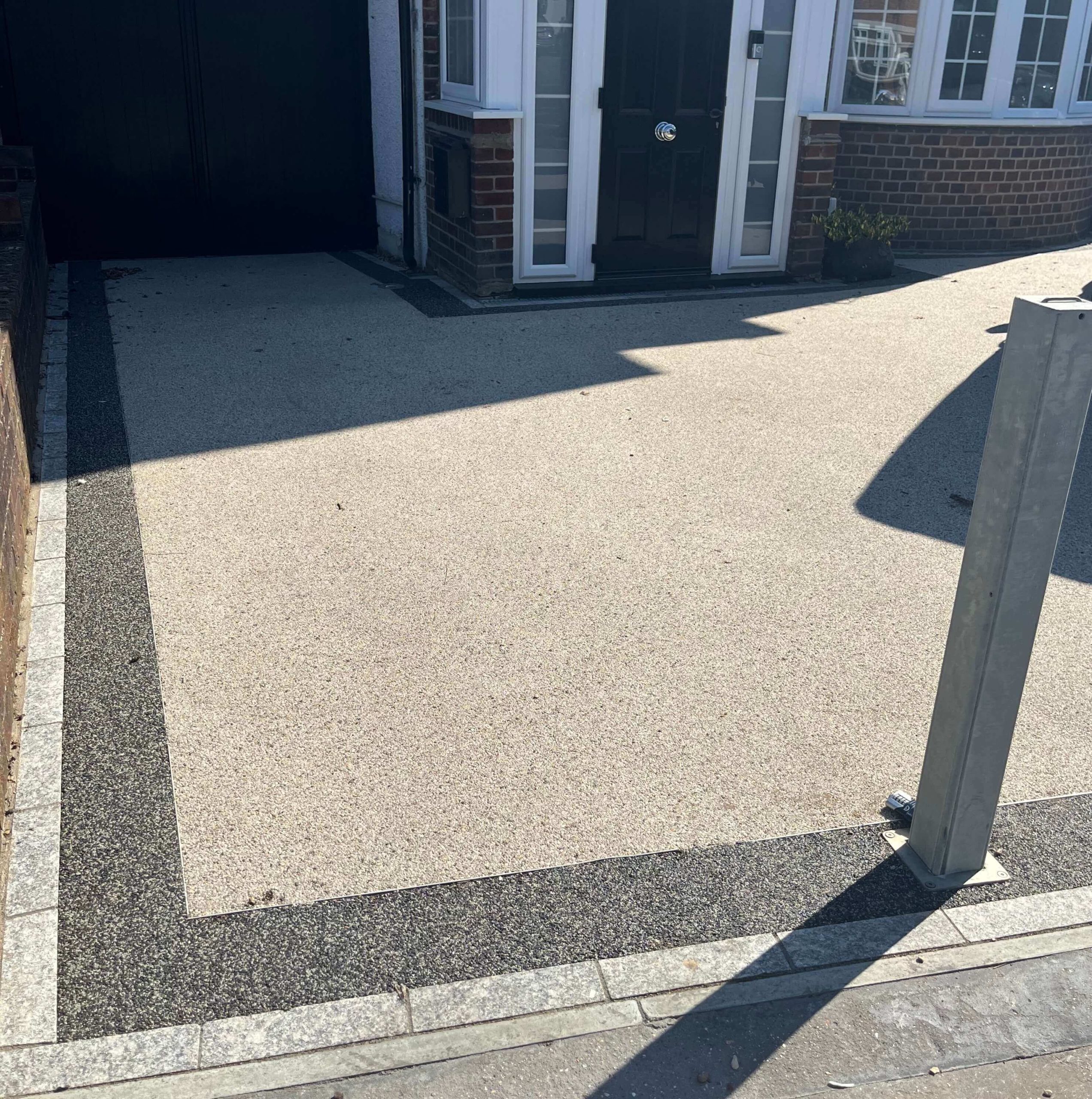 Resin Driveway Installers Surbiton KT6/KT5